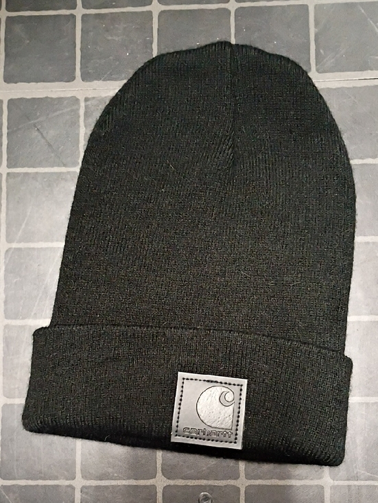 Carhartt Other - Carhartt Black Knit Cuffed Beanie with Logo Patch